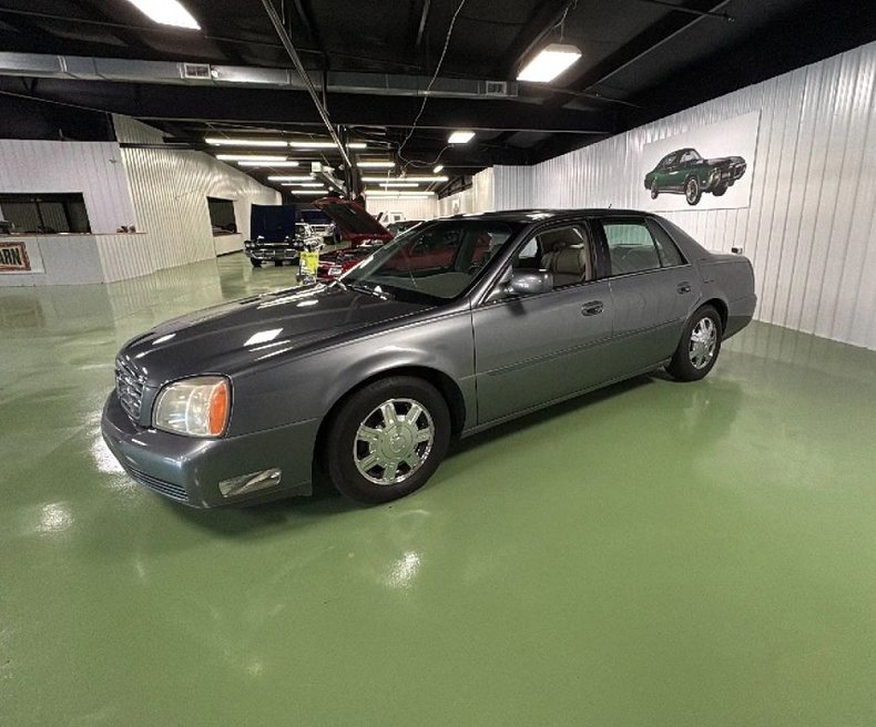 2005 Cadillac DeVille 