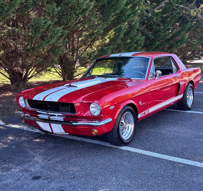 1966 Ford Mustang 