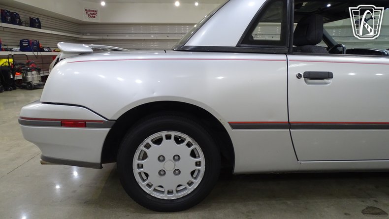 1991 Mercury Capri 32