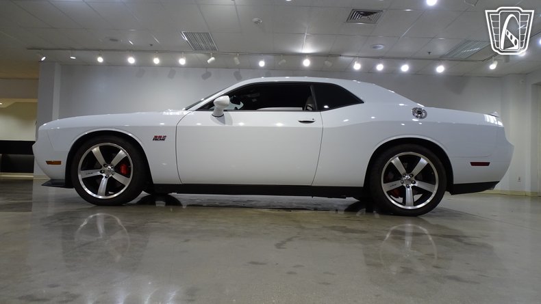 2011 Dodge Challenger 7