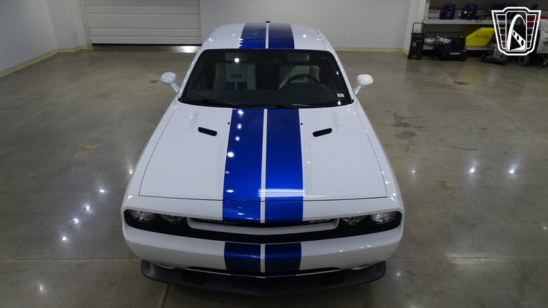 2011 Dodge Challenger 23
