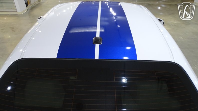 2011 Dodge Challenger 28