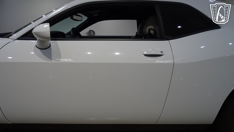 2011 Dodge Challenger 30