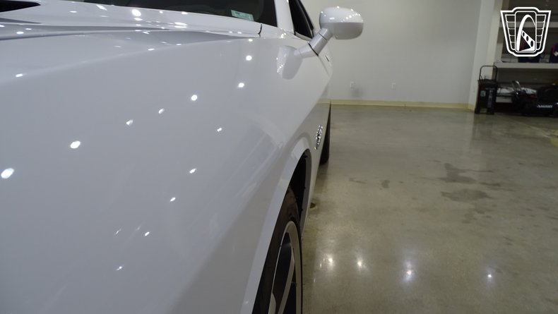 2011 Dodge Challenger 35