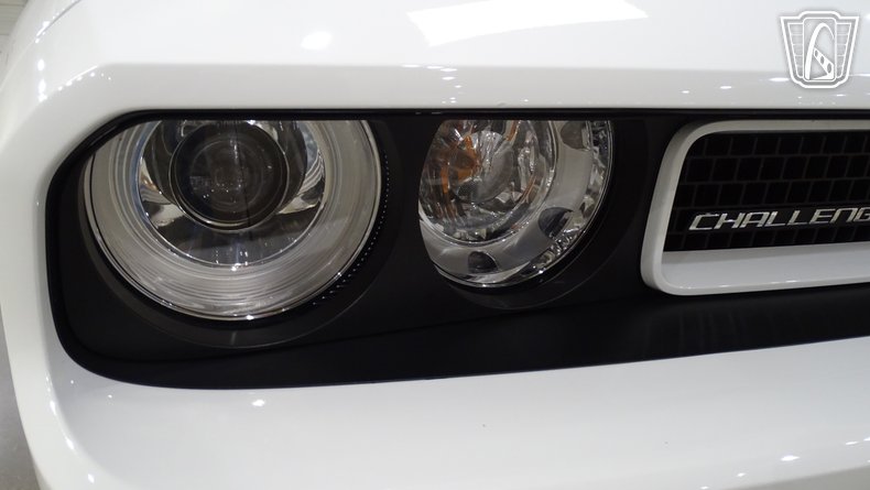2011 Dodge Challenger 51