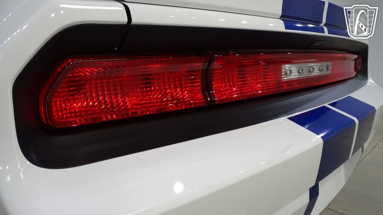 2011 Dodge Challenger 53