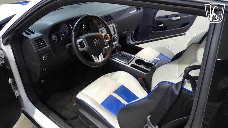 2011 Dodge Challenger 89