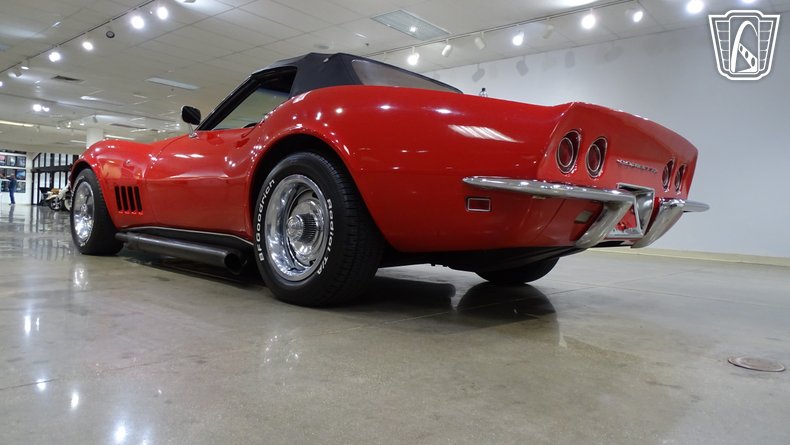 1968 Chevrolet Corvette 10