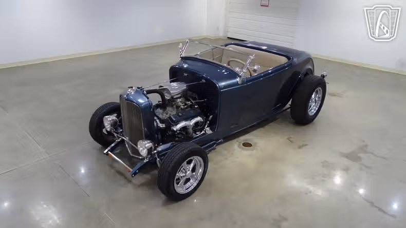 1932 Ford Roadster second image