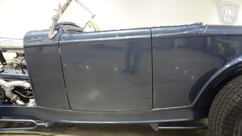 1932 Ford Roadster 28