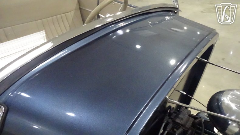 1932 Ford Roadster 54