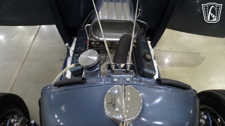 1932 Ford Roadster 103