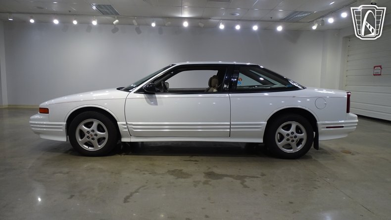 1997 Oldsmobile Cutlass Supreme 6