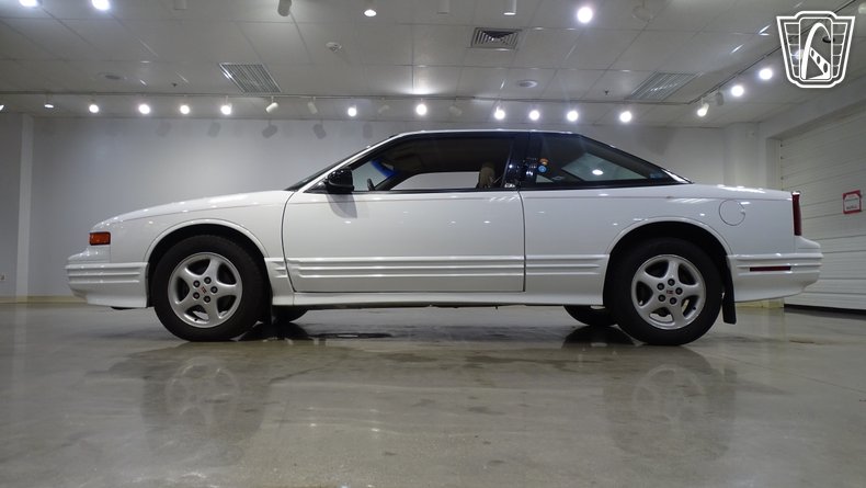 1997 Oldsmobile Cutlass Supreme 7