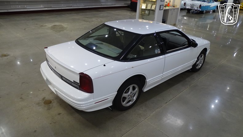 1997 Oldsmobile Cutlass Supreme 14