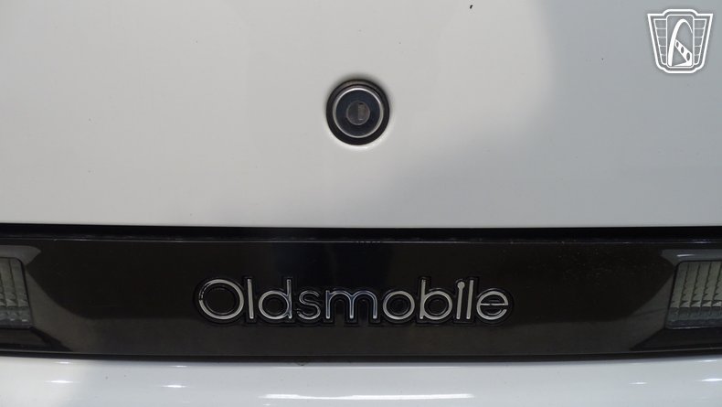1997 Oldsmobile Cutlass Supreme 64