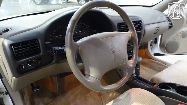 1997 Oldsmobile Cutlass Supreme 89