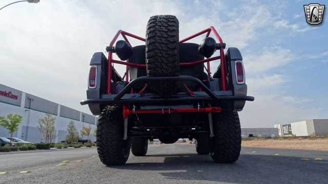 1976 Ford Bronco 3