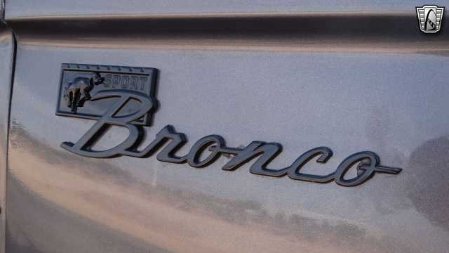 1976 Ford Bronco 10
