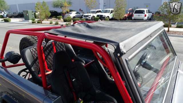 1976 Ford Bronco 19