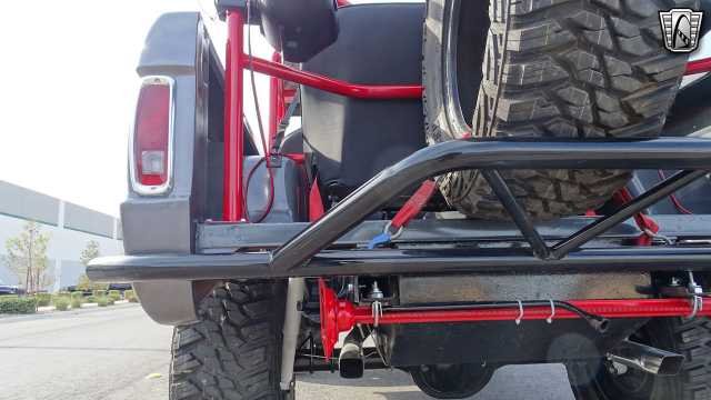 1976 Ford Bronco 22