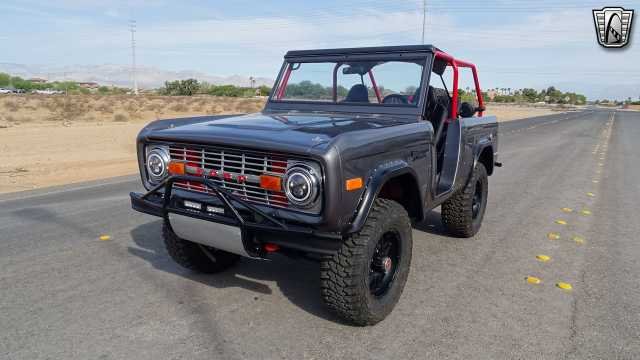 1976 Ford Bronco 35