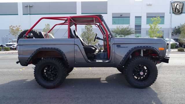 1976 Ford Bronco 95