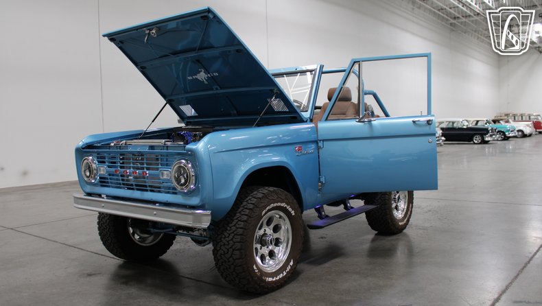 1976 Ford Bronco 36