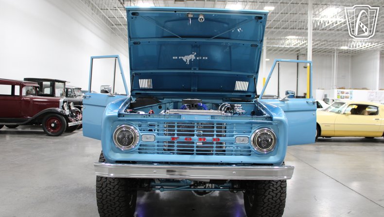 1976 Ford Bronco 35