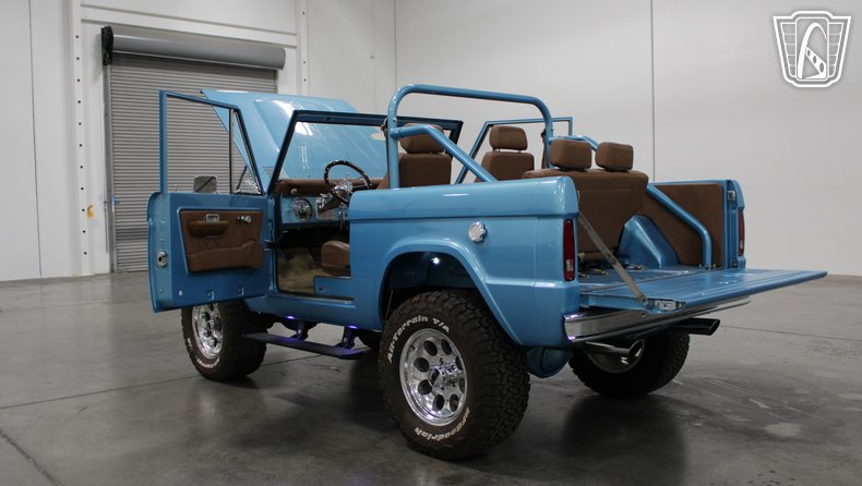 1976 Ford Bronco 38