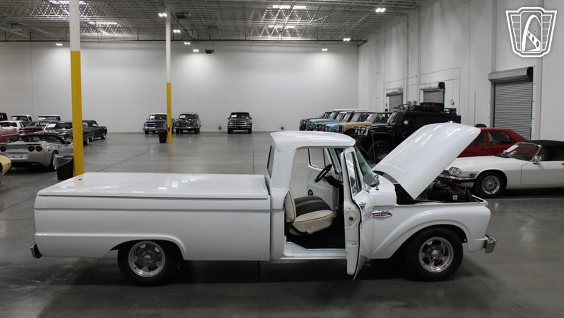 1965 Ford F100 32