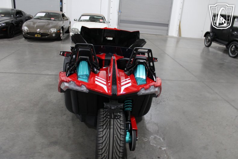 2025 Polaris Slingshot 13