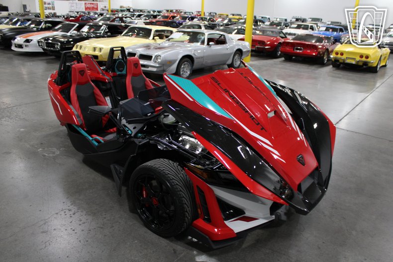 2025 Polaris Slingshot 28