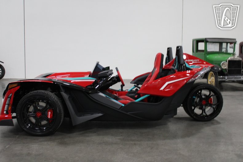 2025 Polaris Slingshot 52