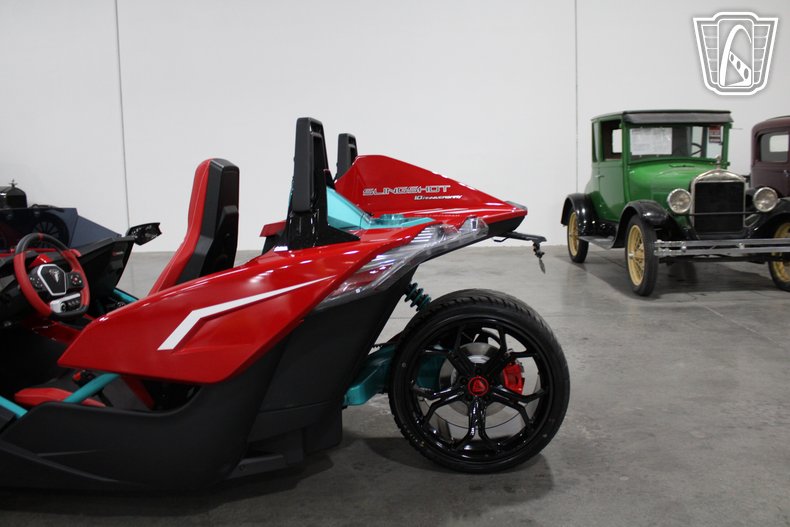 2025 Polaris Slingshot 62