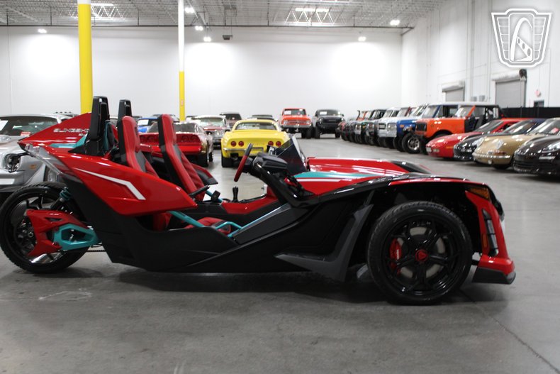 2025 Polaris Slingshot 68