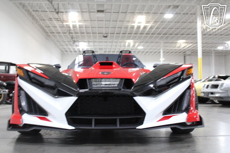 2025 Polaris Slingshot 76