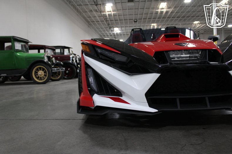 2025 Polaris Slingshot 90