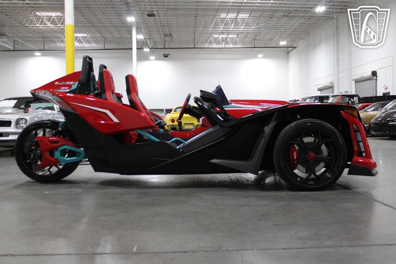 2025 Polaris Slingshot 100