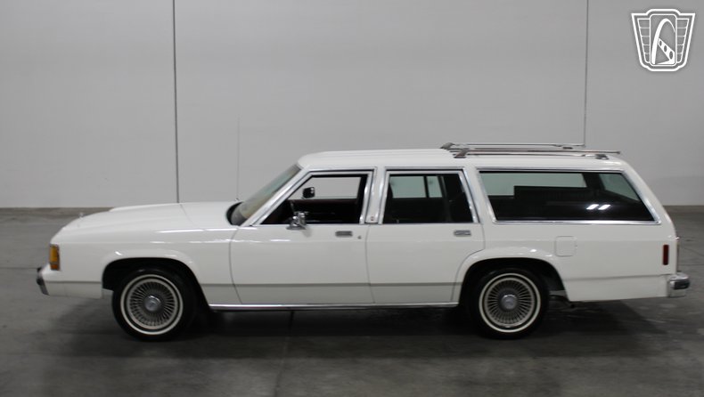 1988 Ford Crown Victoria 4