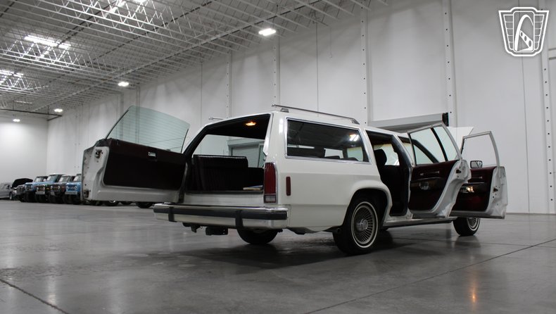 1988 Ford Crown Victoria 47
