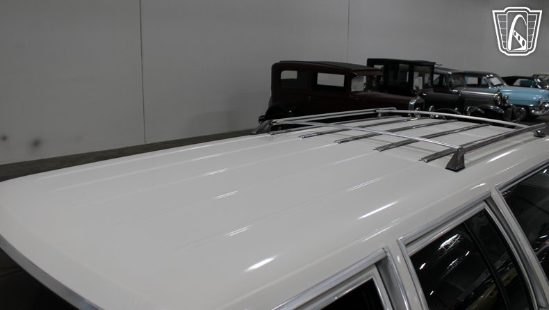 1988 Ford Crown Victoria 54