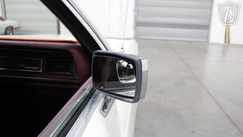 1988 Ford Crown Victoria 95