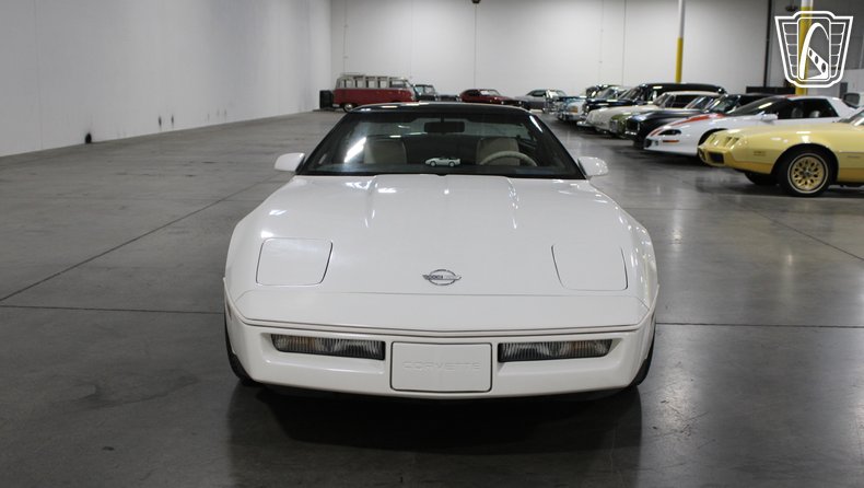1988 Chevrolet Corvette 10