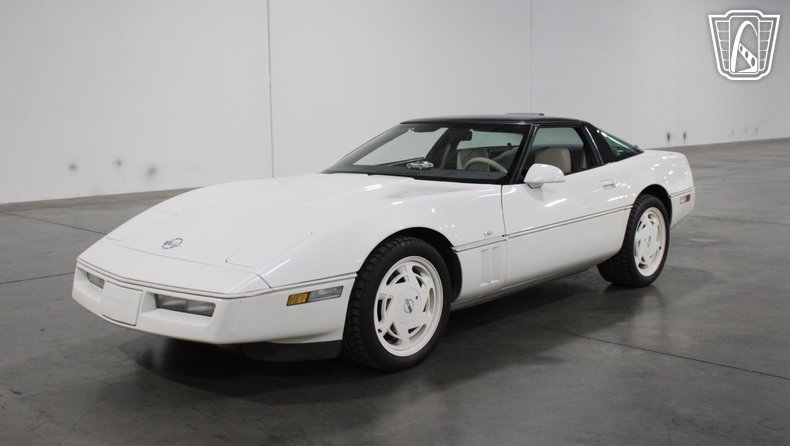 1988 Chevrolet Corvette 11