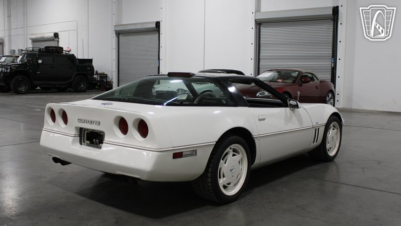 1988 Chevrolet Corvette 15