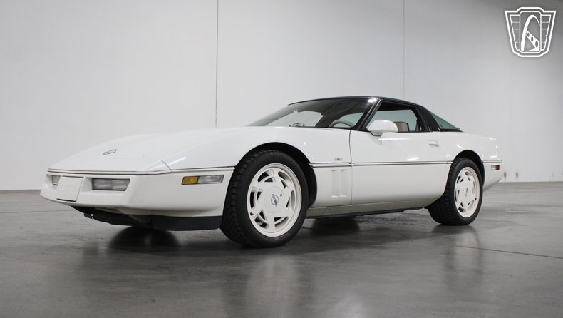 1988 Chevrolet Corvette 19