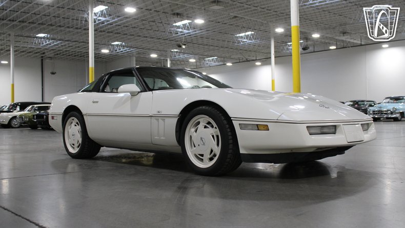 1988 Chevrolet Corvette 25