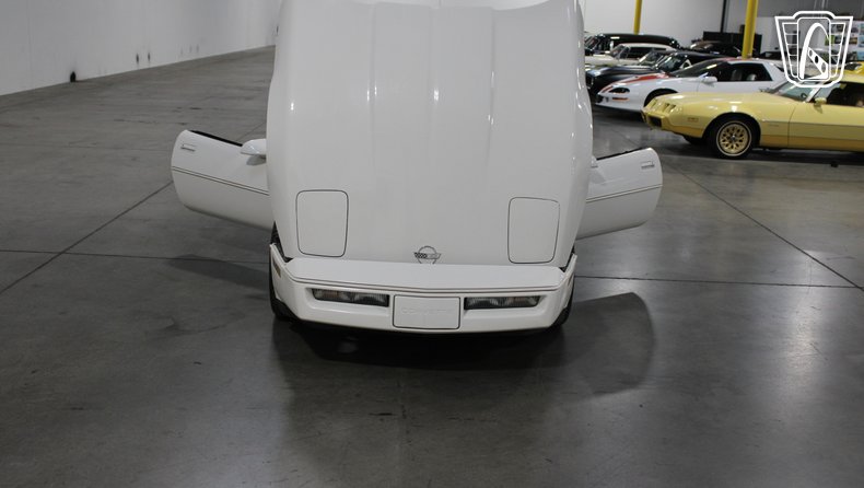 1988 Chevrolet Corvette 26