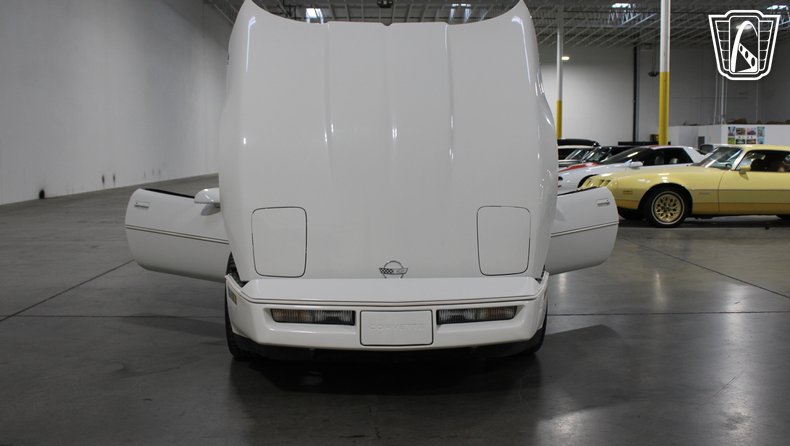 1988 Chevrolet Corvette 34